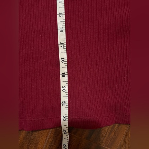 Marks & Spencer women’s 14 retro turtleneck - deep red, cotton elastane - Picture 10 of 10